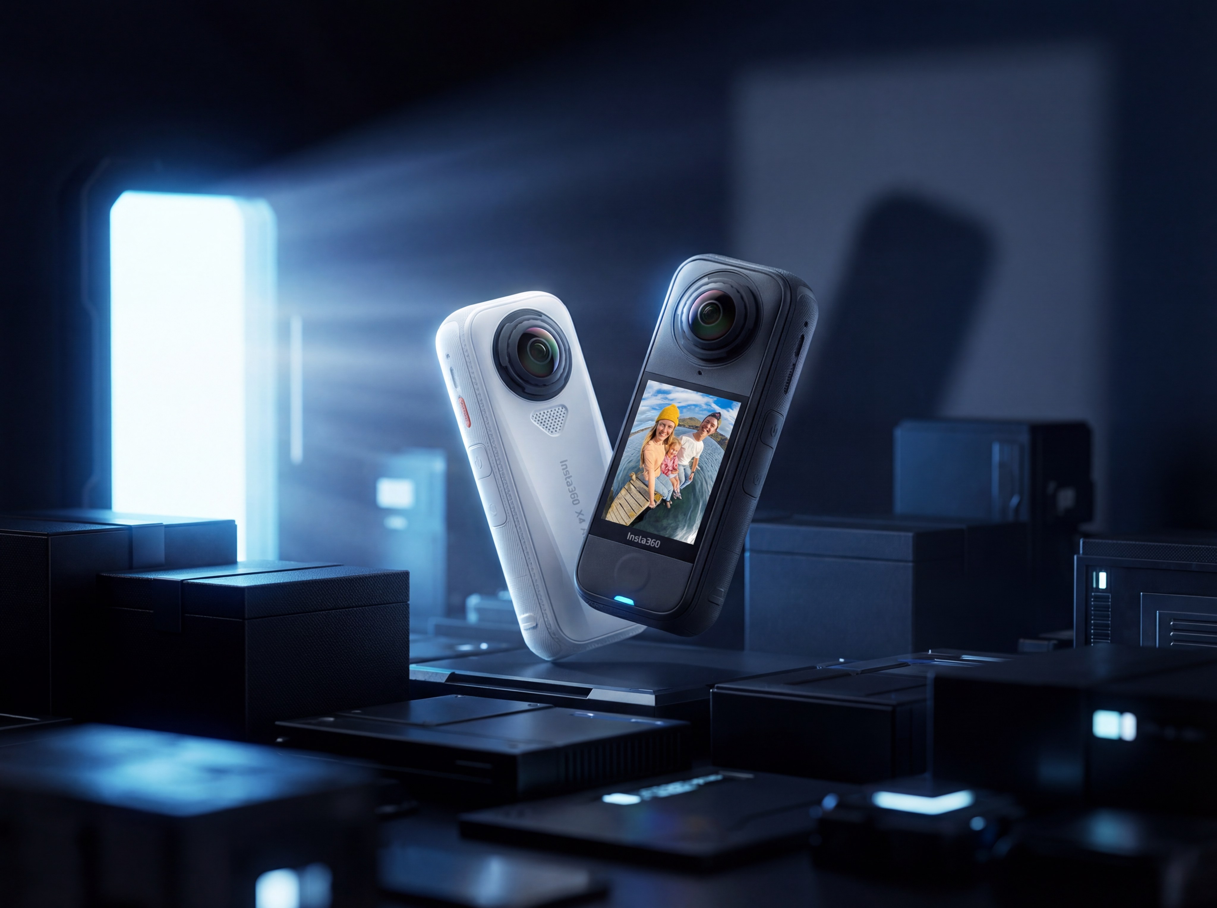 Insta360 X4 Air 暗场主视觉